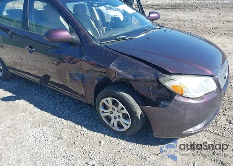 2009 Hyundai Elantra Gls z USA, uszkodzony, nr VIN KMHDU46D49U816962